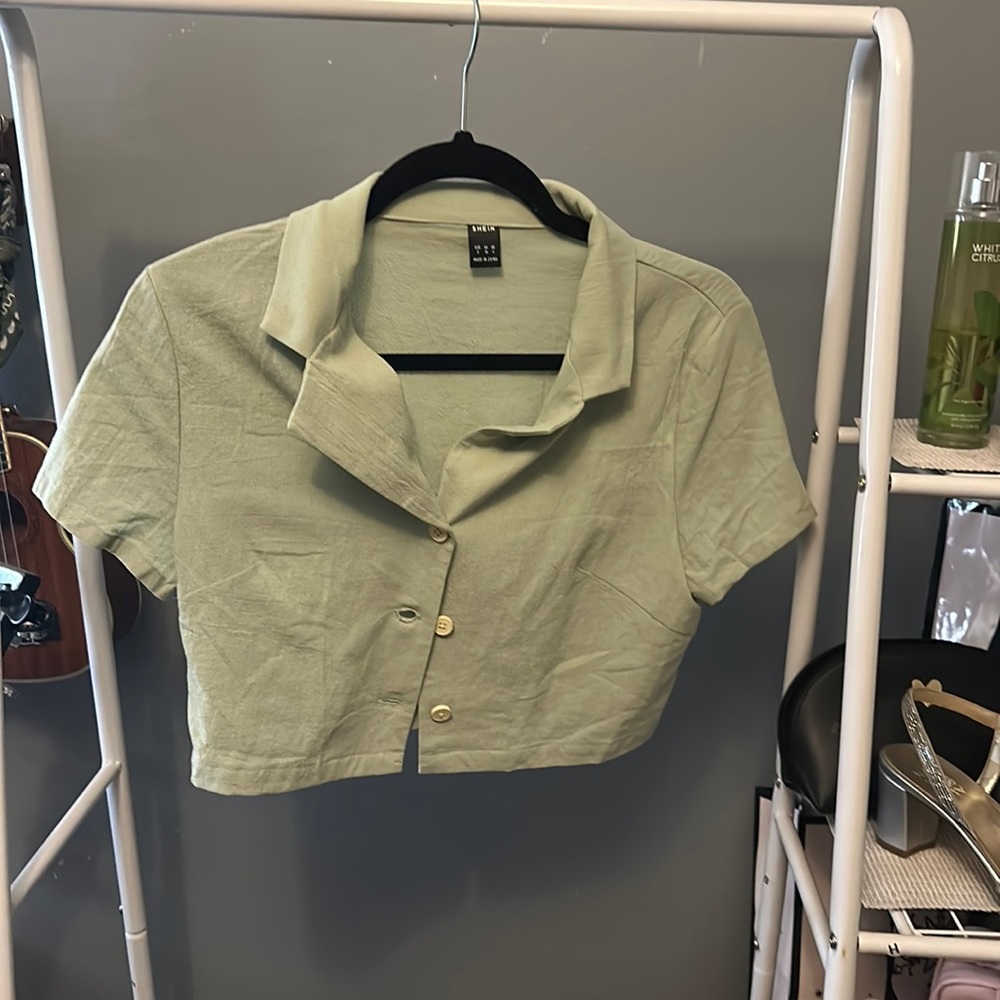 SHEIN button up green collared shirt